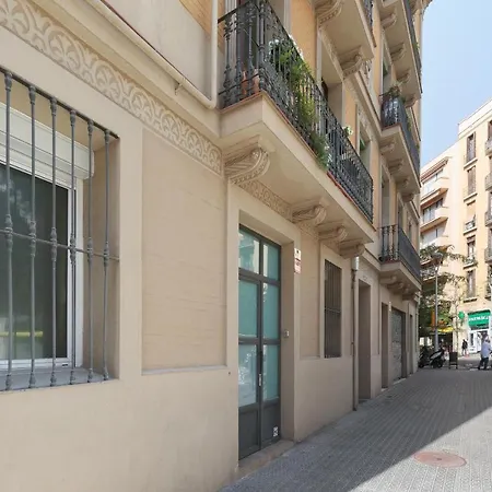 Sagrada Familia Apartment